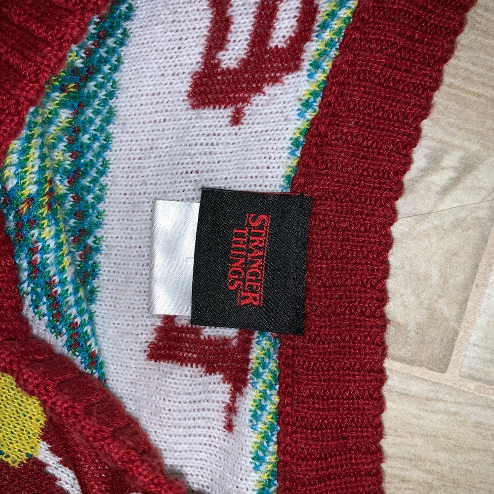 Stranger Things Sweater - Picture 2 of 2